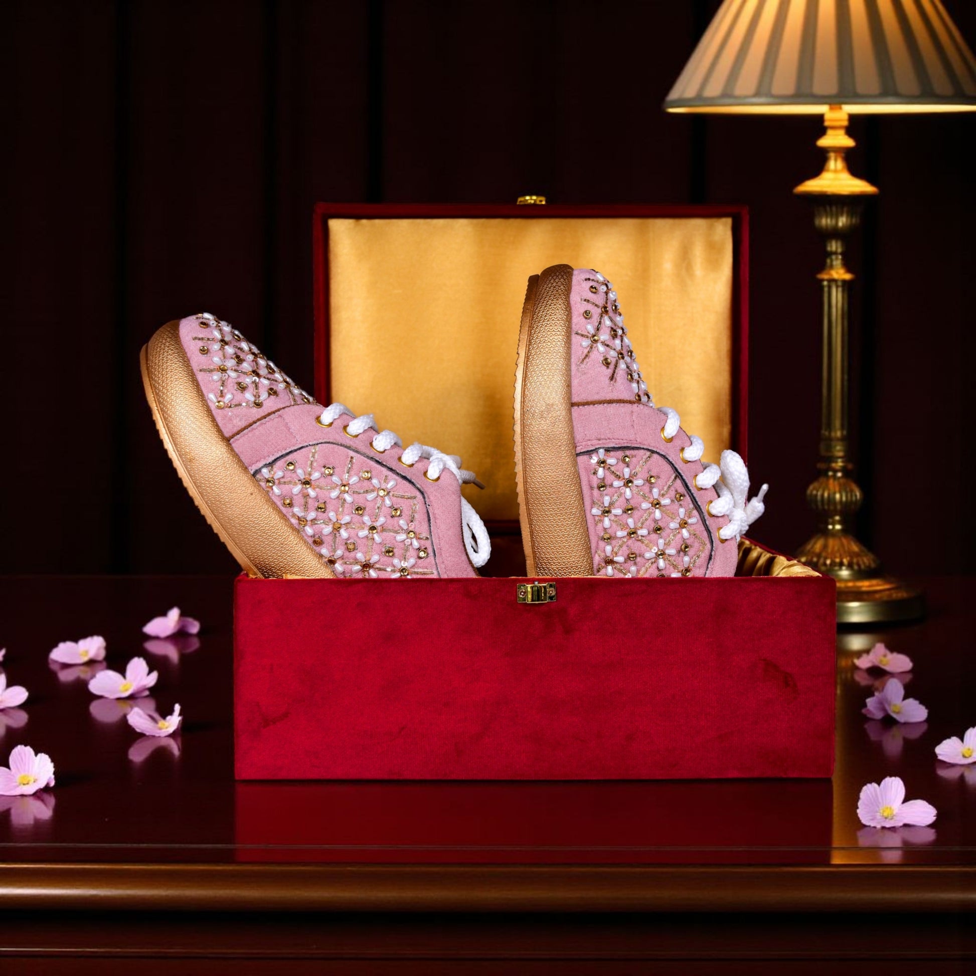 The Empress Rose Kicks