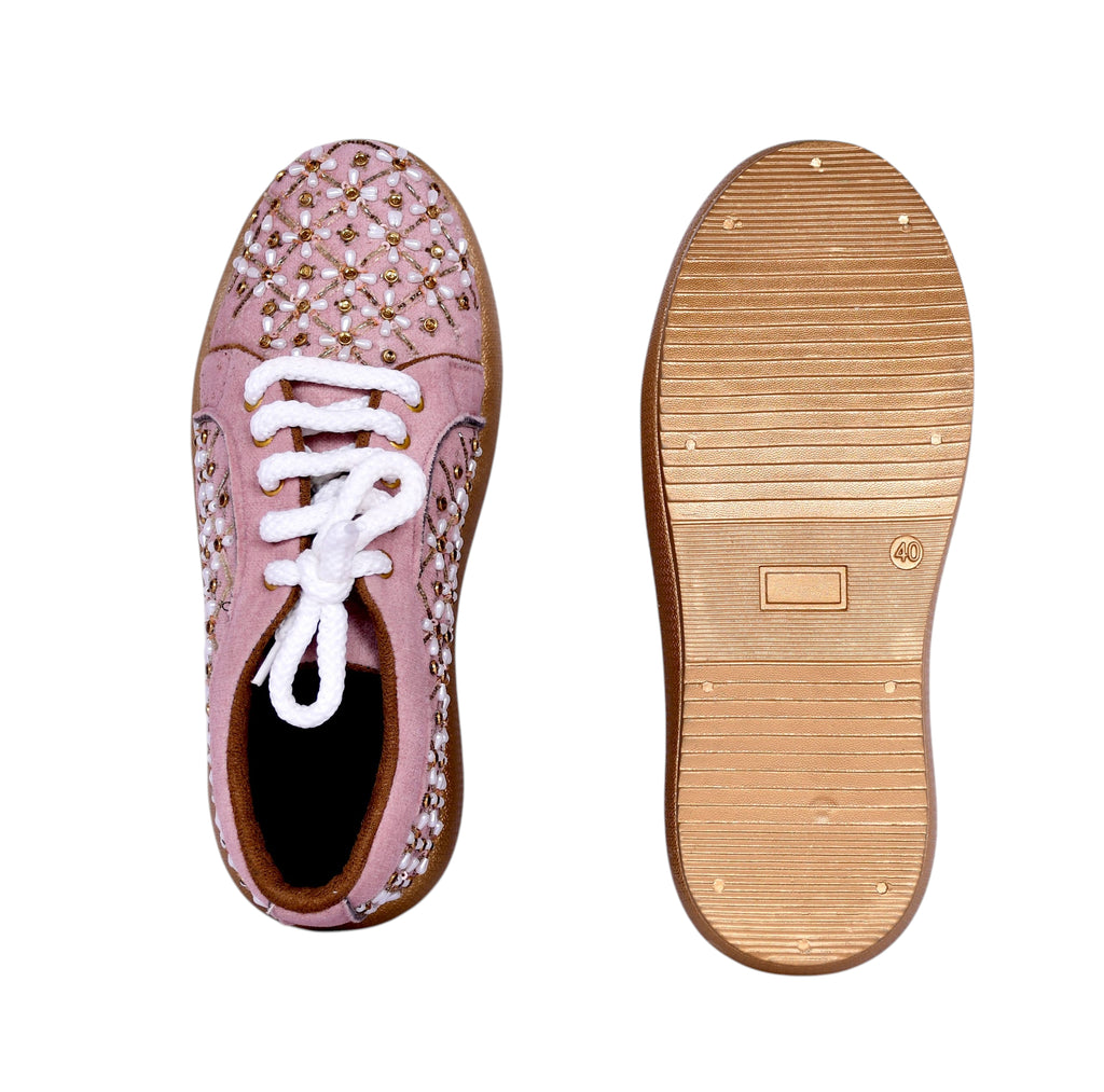 The Empress Rose Kicks